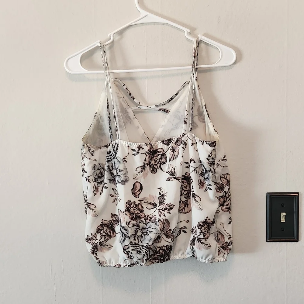 Floral Tank - Picture 4 of 4